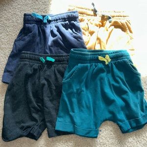 Set of 4 size 3T Cat & Jack Cotton Shorts